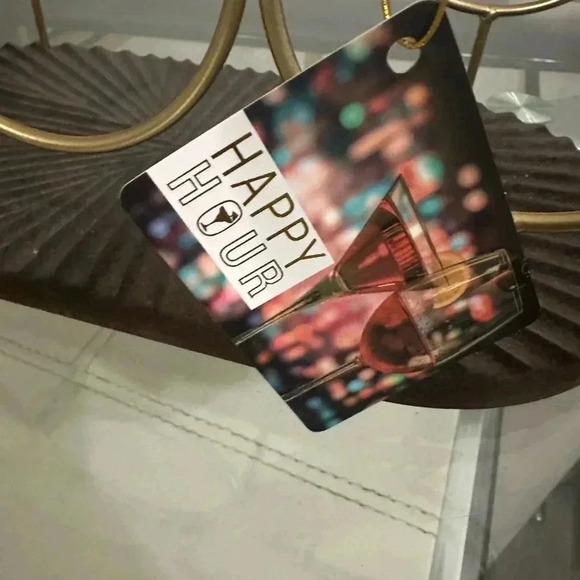 Happy hour wine holder - Picture 2 of 2